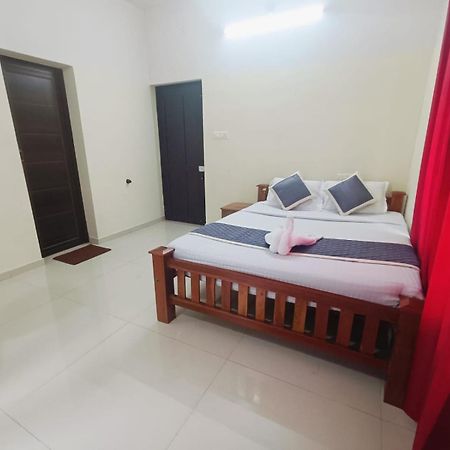 West Darshan Apartments And Villas Thiruvananthapuram Ngoại thất bức ảnh